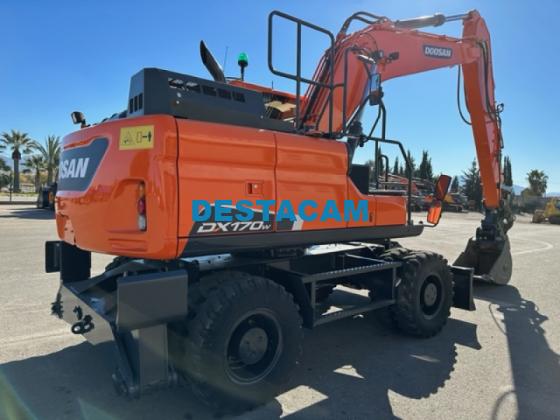 EXCAVADORA RUEDAS DOOSAN DX170W.