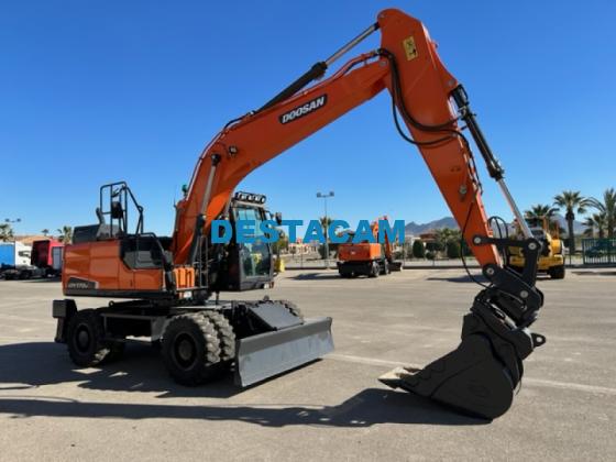 EXCAVADORA RUEDAS DOOSAN DX170W.