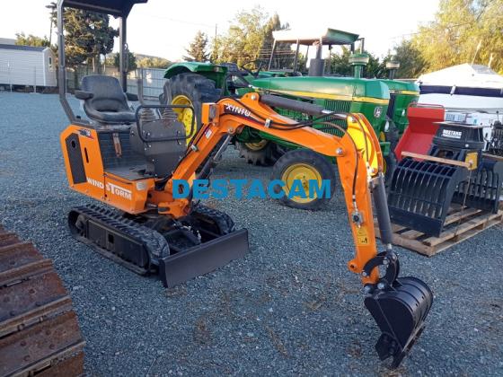 MINI EXCAVADORA GIRATORIA DE 1.000 KG NUEVA.