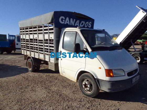 FORD TRANSIT 2.5 TD. 100 CV CAJA GANADERA.