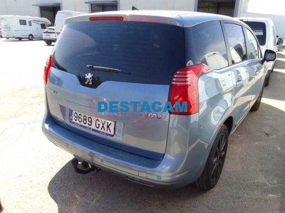 PEUGEOT 5008 1.6 VTI 120 CV.