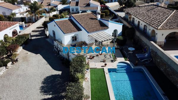 BUNGALOW  EN ALMERíA,ARBOLEAS