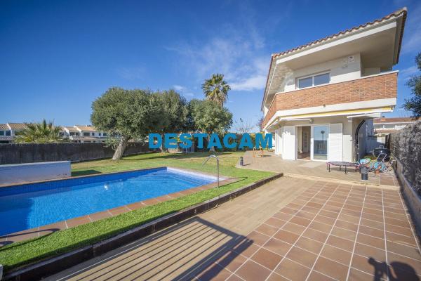 CASA ADOSADO EN TARRAGONA,CREIXELL