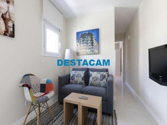 Precioso apartamento de 2 dormitorios en alquiler en Barcelona