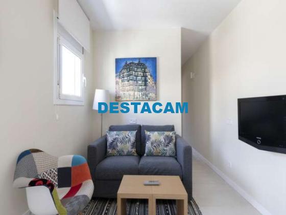 Precioso apartamento de 2 dormitorios en alquiler en Barcelona