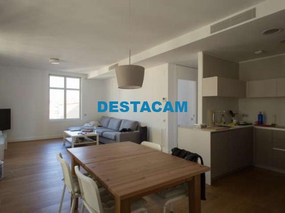 Luminoso apartamento de 2 dormitorios en alquiler en El Born, Barcelona