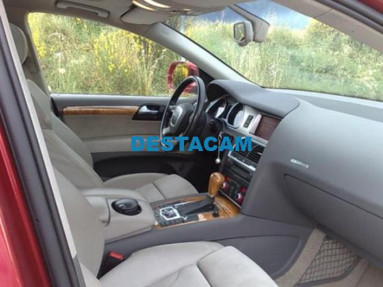 AUDI Q7 4500€