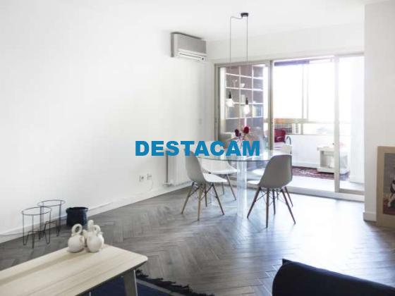 Elegante apartamento de 3 dormitorios en alquiler en Malasaña, Madrid