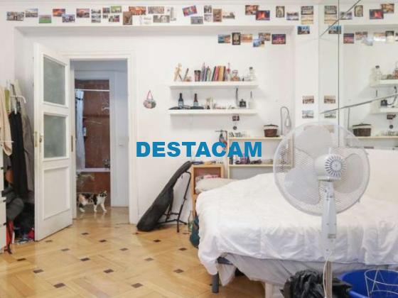 Habitaciones en apartamento de 5 dormitorios en Malasaña, Madrid