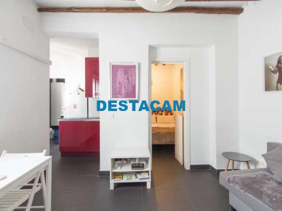 Moderno apartamento de 1 dormitorio en alquiler en Malasaña, Madrid