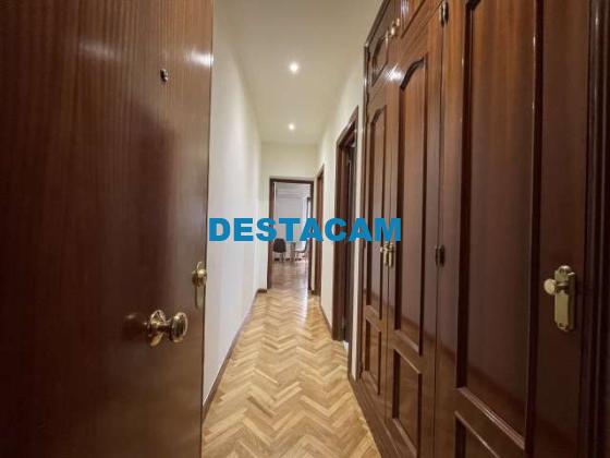 Apartamento de 1 dormitorio en alquiler en Cortes, Madrid