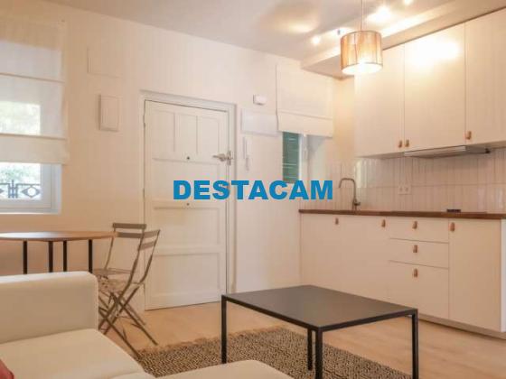 Apartamento de 2 dormitorios en alquiler en Castilla, Madrid