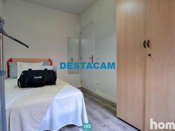 Se alquila habitación en apartamento de 4 dormitorios en Getafe, Madrid