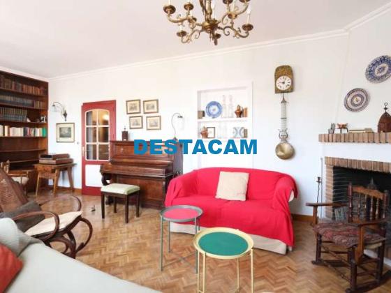 Elegante apartamento de 4 dormitorios en alquiler en La Latina, Madrid