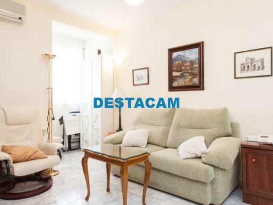 Apartamento de 2 dormitorios en alquiler en Puerta del Ángel, Madrid