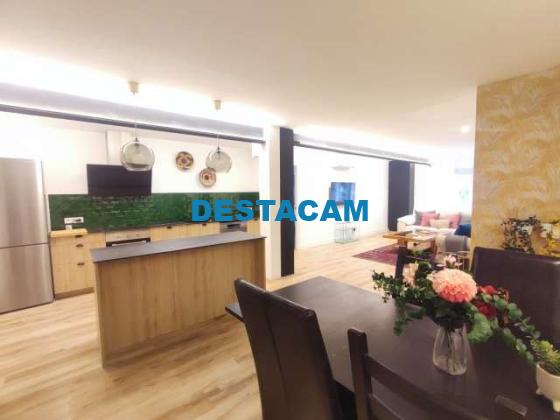 Apartamento de 3 dormitorios en alquiler en La Latina, Madrid