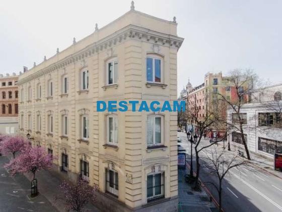 Habitación equipada en un apartamento de 8 dormitorios en La Latina, Madrid