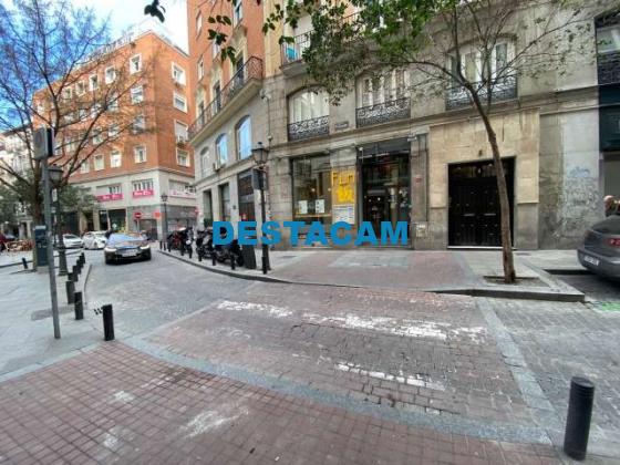 Apartamento de lujo de 1 dormitorio en alquiler en Madrid Centro