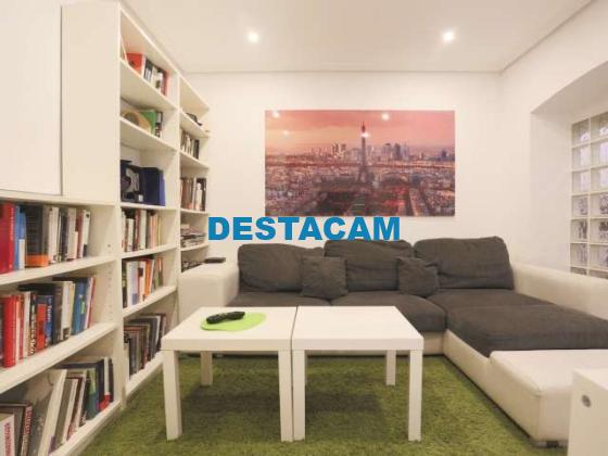 Apartamento de 3 dormitorios en alquiler en Pacífico, Madrid