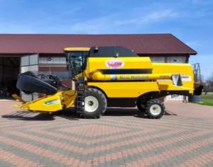 COSECHADORA NEW HOLLAND TC 5070