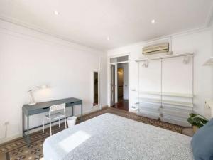 Alquiler de habitaciones en apartamento de 7 dormitorios en Barcelona