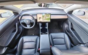 TESLA MODEL 3 DUAL MOTOR AWD DE LARGO ALCANCE 75KW