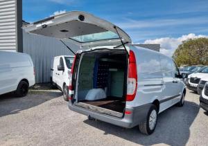 MERCEDES VITO VERSIóN LARGA 136 CV CON PORTóN TRASERO