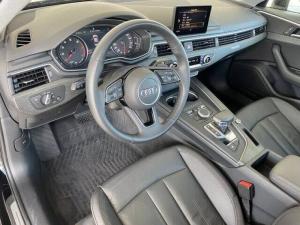 AUDI A4 2019