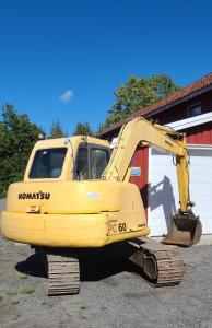 MAQUINA KOMATSU PC60-7 MODELO 1995