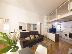 Apartamento de 3 dormitorios en alquiler en Madrid Centro