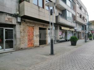 LOCAL COMERCIO EN PONTEVEDRA,PORRIñO O