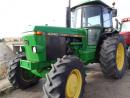 TRACTOR JOHN DEERE 4240 DT 130 CV.