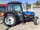 TRACTOR FRUTERO NEW HOLLAND T4040F CON CABINA.